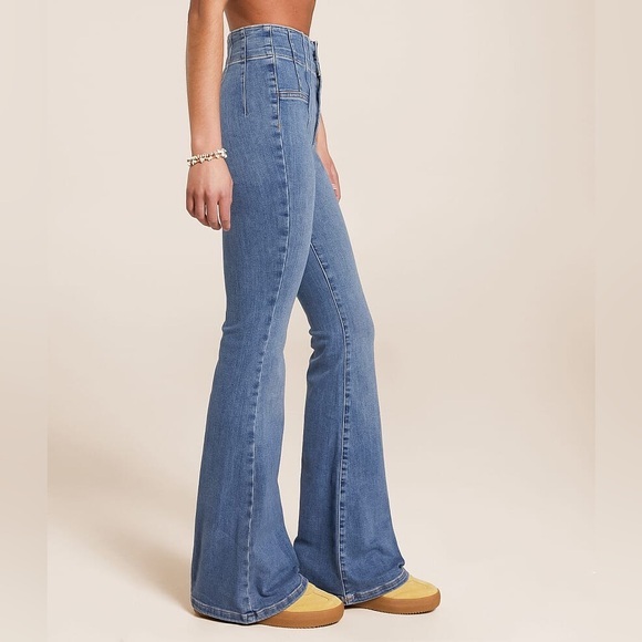 Free People We The Free Jayde High Rise Flare‎ Jeans in Sunburst Blue Size 29 - Picture 4 of 13